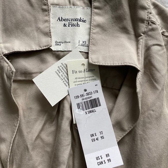 Pantsuit - Picture 3 of 3